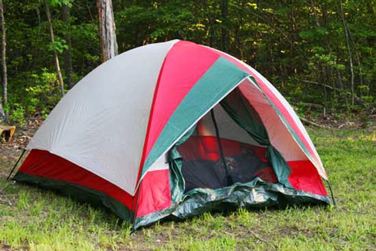 Single Spot Camping - шведський стартап, пов'язує тих, хто володіє невеликою ділянкою землі з тими, хто хоче на цій ділянці розбити свої намети.