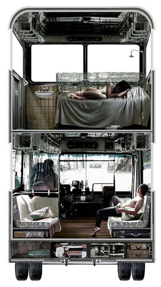 Готель у двоповерховому автобусі