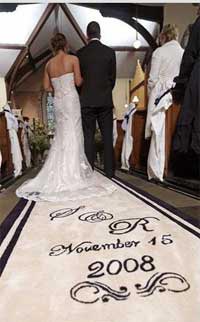 Ідея прибуткового бізнесу: Килимові доріжки для шлюбної церемонії