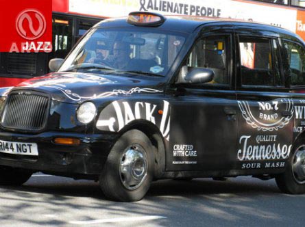 реклама на таксі